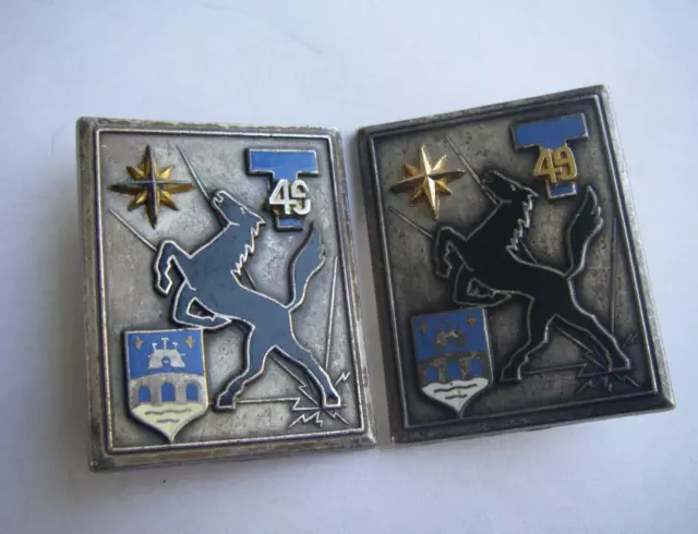 lot de 2 / INSIGNE MILITAIRE 49° Régiment de Transmissions FRAISSE 2935