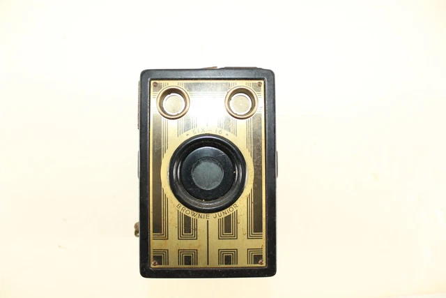 Vintage Kodak Brownie Jr. 616 Camera Selling for Parts or Repair