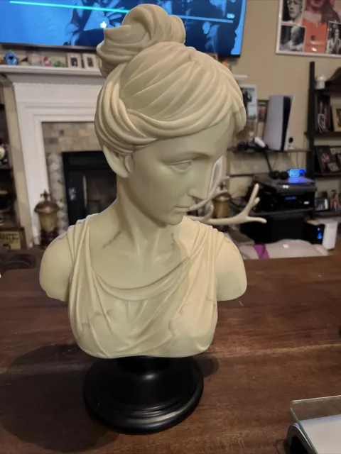 Decoline Sculpture Of Woman Bust Roman Style 17" tall x 10.5" wide Faux Marble