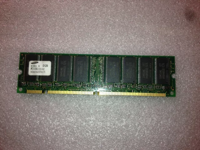 Memoria SDRAM Samsung M366S1623ET0-C75 128MB PC-133 133MHz CL3 168-Pin