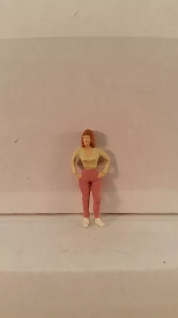 Arttista #748 - Young Woman Standing - S SCALE Figure - Model Trains - NEW