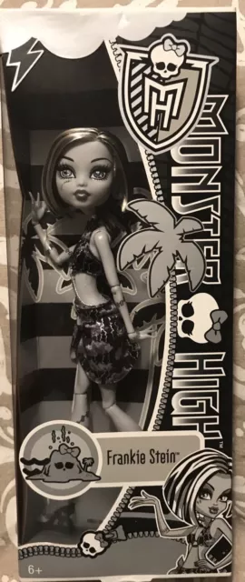 MONSTER HIGH FRANKIE Stein Skull Shores Version Noir Blanc