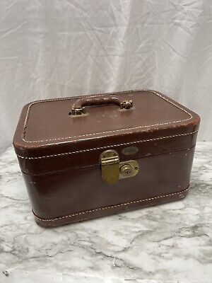 Vintage Maximillion NYC Leather Trimmed Makeup Cosmetic Train Case luggage