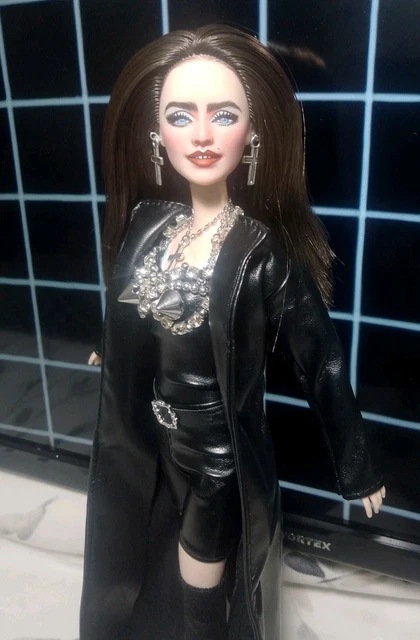 BARBIE COLLECTOR MATTEL Aa African Whitney Houston Ooak Repaint Doll 12 EUR 69,00 - FR
