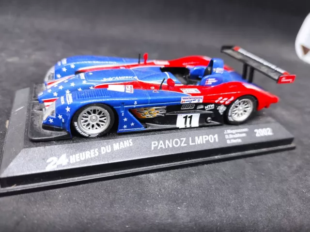 Panoz LMP01 #11 1/43  LE MANS 2002 Magnussen  IXO Altaya sur socle