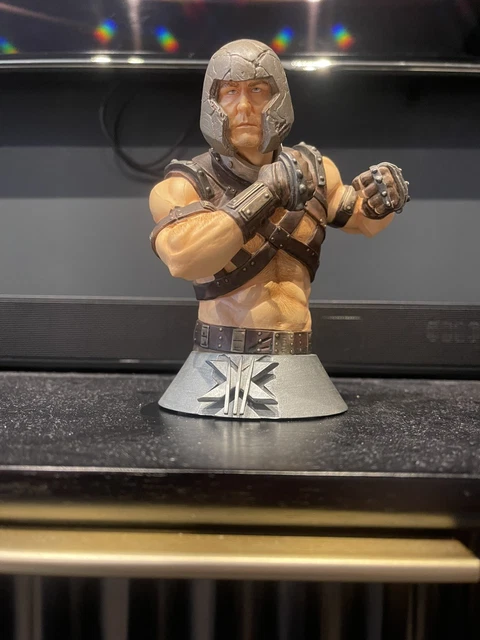 The Phoenix Rises From the Ashes as New Diamond Select Bust