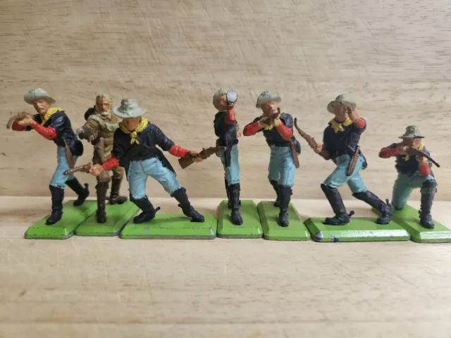 Britains toy soldiers. Custers 7th Cavalry x7. Vintage. American