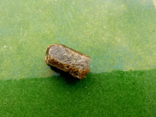 Minerales " Bonito Y Perfecto Cristal De Vesubiana Imilchil(Marruecos) -  7D22 "