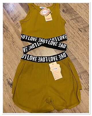 Girls Lovely 2 Piece Set. Mustard Crop Top & Shorts. Aged 3/4yrs. Brand New