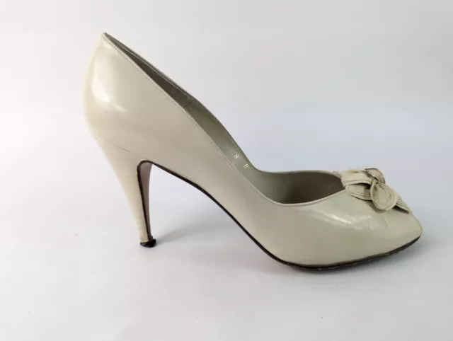 Russell and bromley shoe cream hotsell