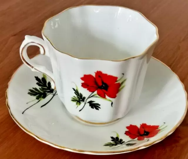 Royal Grafton China Red Poppy Tea Trio Tea Cup Saucer & Side Plate Fine Bone