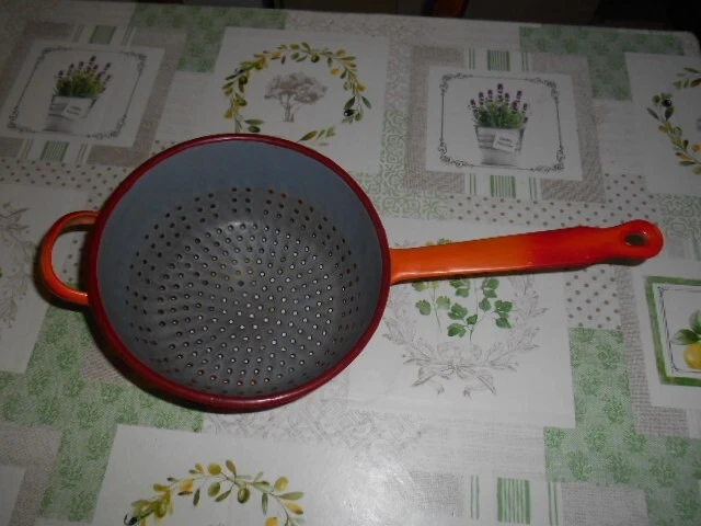 ANCIENNE PASSOIRE En Plastique Rouge Vintage EUR 20,00 - FR