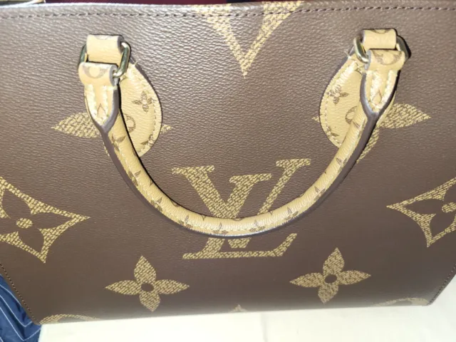 LOUIS VUITTON LOUIS VUITTON On the Go MM Tote Bag M45321 Monogram Giant  canvas Brown Used LV M45321