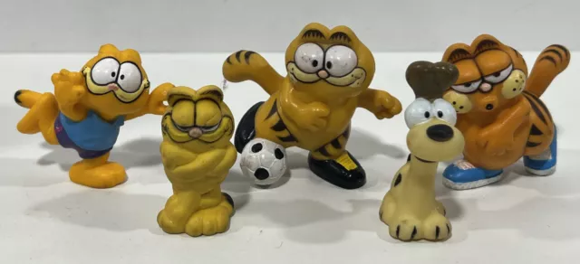 Garfield PVC Rubber Figures Lot of 5 Soccer Running Odie