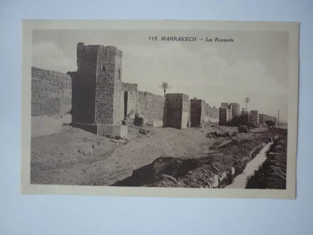 Carte Postale  /  Marrakech  / /    Les  Remparts