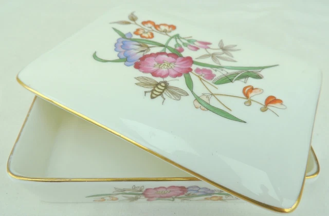 Wedgwood Charnwood W.D.3984 Zigaretten- oder Schmuckschachtel, vor 1981 (wahrscheinlich vor 1974)