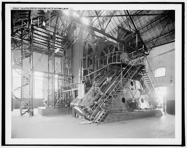 Hoisting engine, Tamarack No. 5, Calumet, Michigan c1900 Old Photo