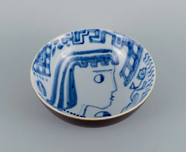 Gunnar Nylund for Rörstrand.  Unique ceramic bowl hand-painted with female face.