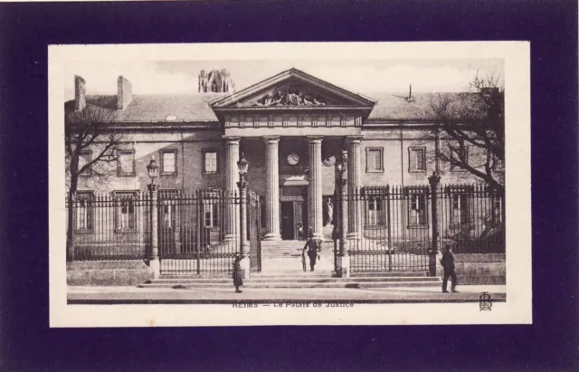 CPA 51 REIMS Le Palais de Justice  carte édition rare carte rare