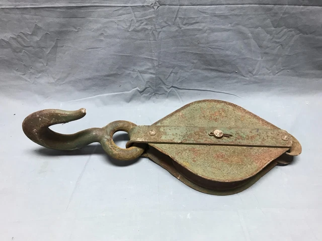 1 Antique Cast Iron Steel Industrial Pulley Wheel Hook Steampunk VTG Old 544-23B