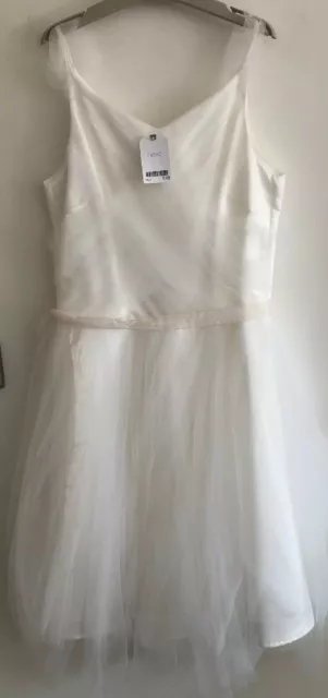 Neuve ! Magnifique Robe spéciale tulle ivoire NEXT 15 - 16 ans