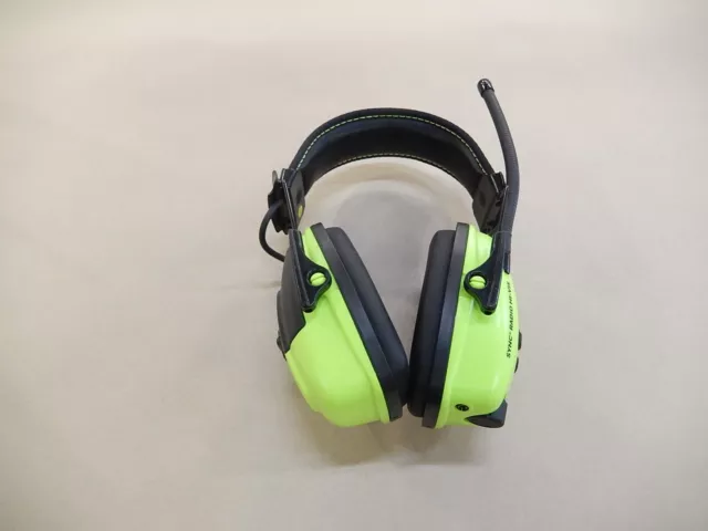 Honeywell Howard Leight Sync Hi-Vis Digital Am/Fm Radio Earmuffs