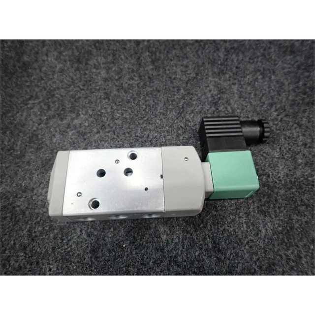 Bray 630250-21524536 Solenoid Valve, 24VDC, 30-150PSI