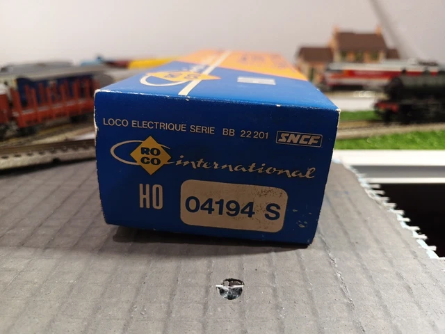 ROCO – LIMA : Motrice BB 22201 SNCF, réf....... in France
