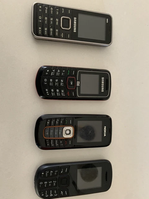 Nokia Samsung Mobile Phones x 4 Vintage Bundle Bulk Lot