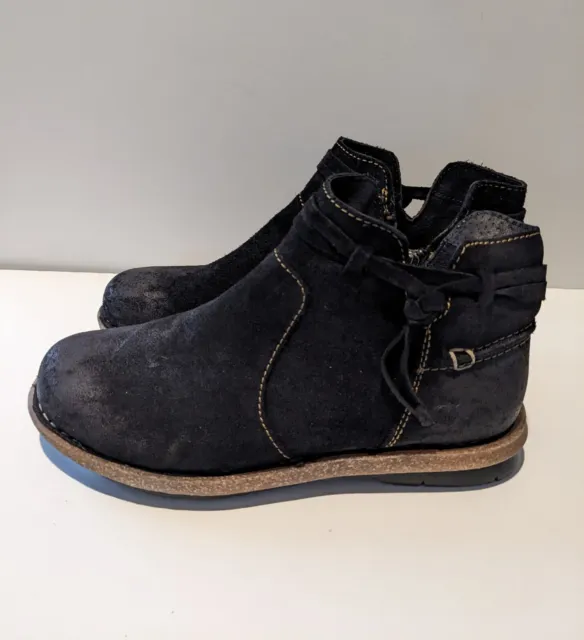 BORN Women's Tarkiln Black Leather Ankle Boot Bootie Size 6.5 /37 nwob