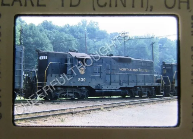 Original '75 Kodachrome Slide NW Norfolk Western 839 GP9 Clare Yard Cincy  35Q8