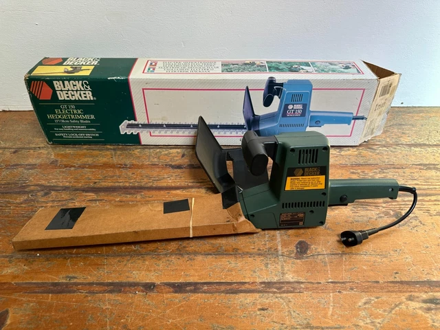 Image of Black & Decker GT515 hedge trimmer on Amazon website