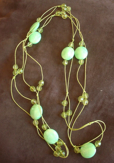 Collier Sautoir Art Déco En Bakélite - Perles Vintage Longueur 110 Cm