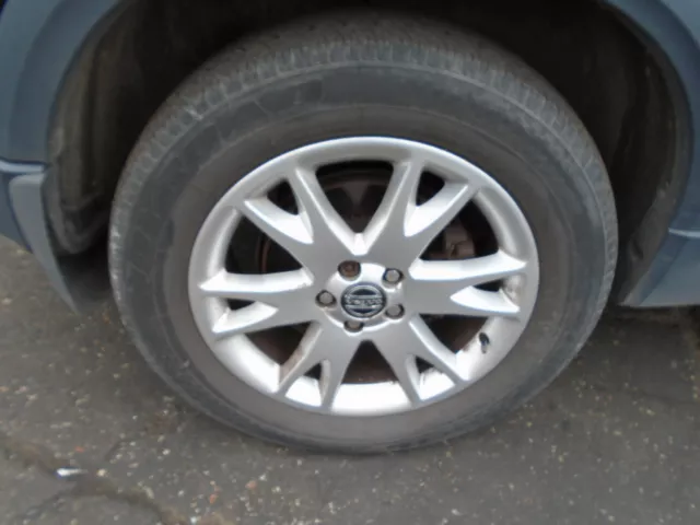 05 Volvo Xc90 D5 Se Auto 1X 18" Alloy Wheel & Tyre 02-15 Breaking Car