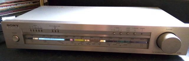 VINTAGE SONY ST-A30L FM Stereo/FM-AM Tuner Tested & Working Silver g-VG ...