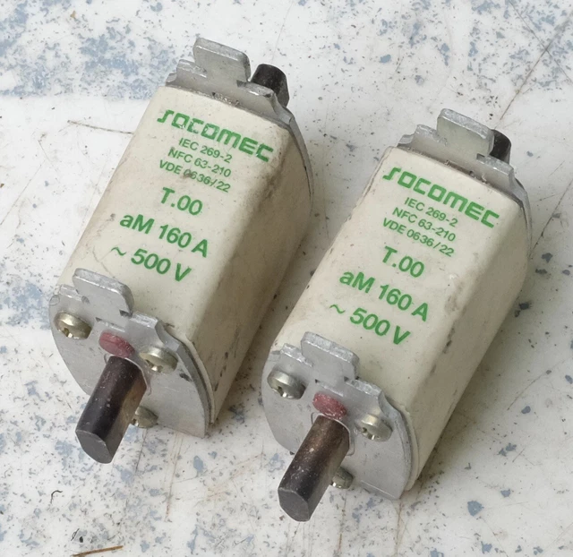 2x Socomec Cartouche à couteau fusible 160A type aM taille 00 500V. Lot de 2