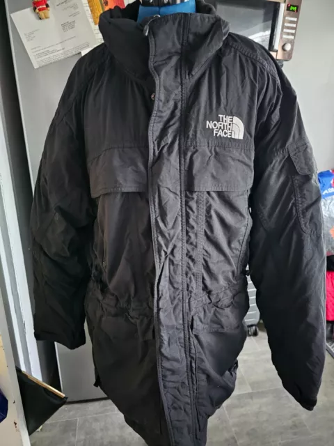 CAPPOTTO INVERNALE NERO NERO THE NORTH FACE McMurdo piumino d'oca hyvent taglia l