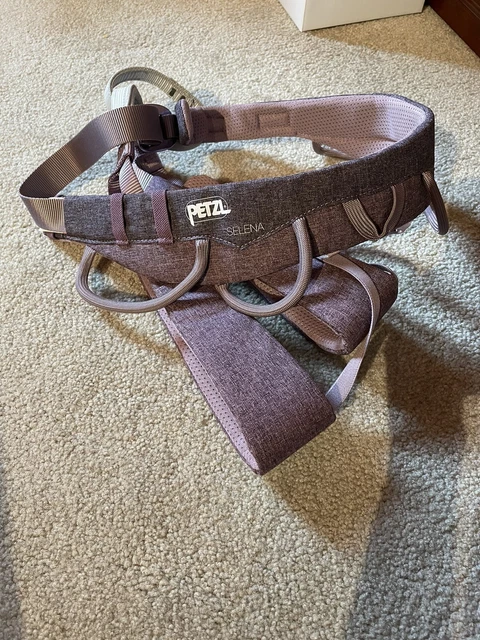 Petzl SELENA Women's Harness - Rock Climbing Harness - Size XS