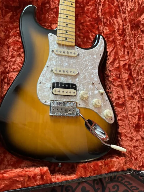 fender jv modified '50s stratocaster hss + Extras!