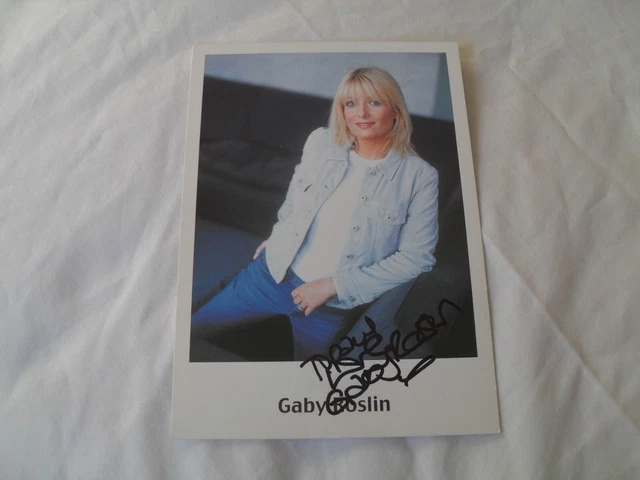 GABY ROSLIN AUTOGRAPH - signed photo TV SPORTS PRESENTER
