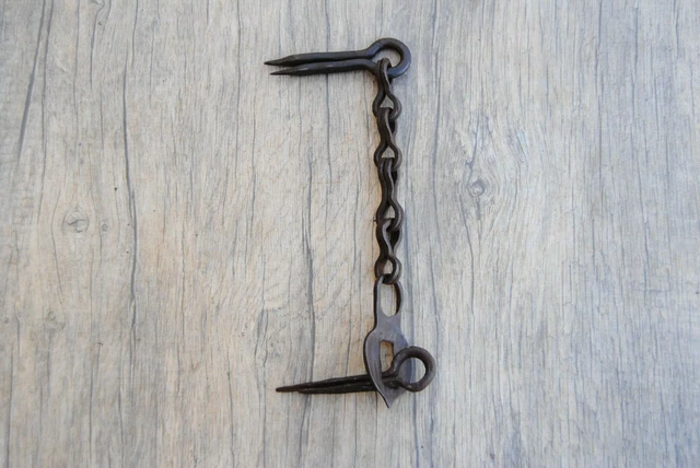 Rare 19c original handforged wrought iron door gate chain latch lock farm decor
