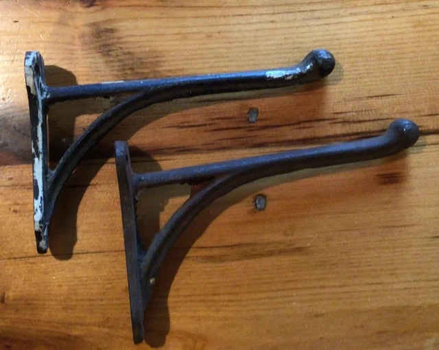 Vintage Pair Harness Bracket Cast Iron Farm Hook Horse Tack Barn Tool Shed