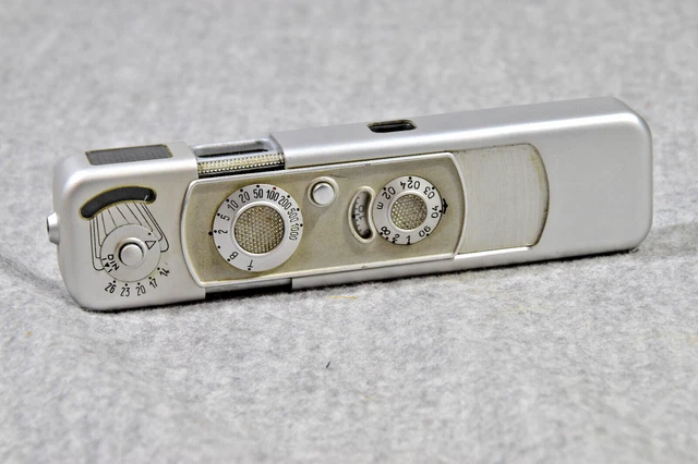 Como Nueva Cámara Minox B De Colección Con Estuche Y Cadena #631939