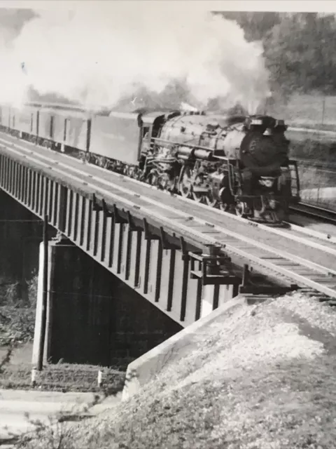 Chesapeake & Ohio Railway Railroad CO C&O #302 4-6-4 Baldwin Locomotive Photo