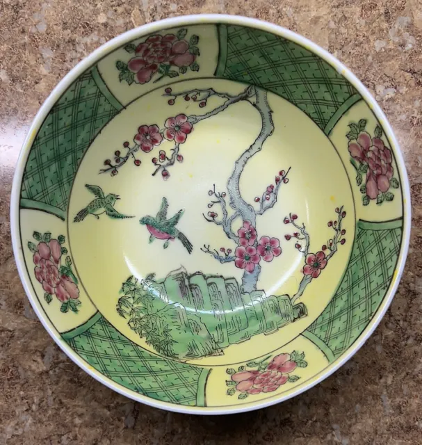 Vintage Late 18th Early 19th Century Porcelain Hand Painted Qing Qianlong Bowl