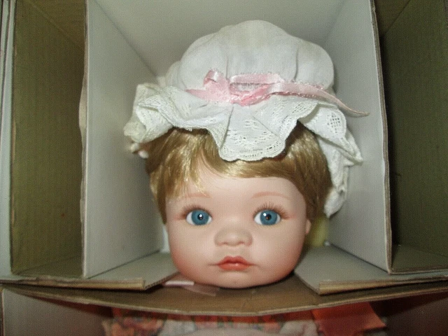 Jessica 18" Porcelain Doll by Hamilton Heritage Collection NIB 3