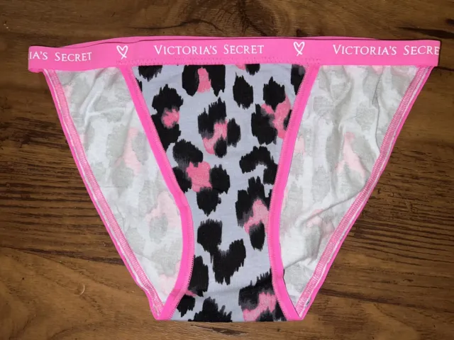 Vintage Victorias Secret String Bikini Panties XS Hot Pink Animal Print Hearts