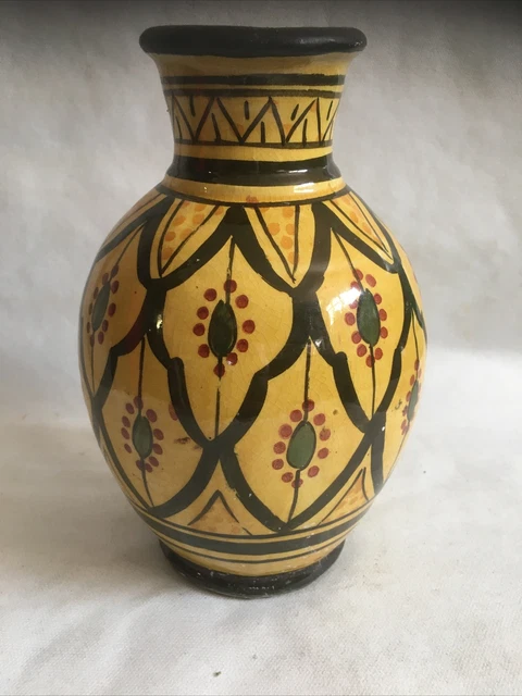 Petit Plat tajine, signé *SAFI* poterie Maroc, Diam 14cm. Haut 14cm. vintage