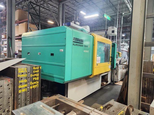 Arburg 720 H 3200-1300 Injection Molding Machine, 350 ton, 460V, Yr. 2010,#10355
