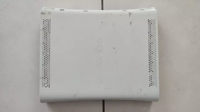 Plasturgie latérale avec châssis dans l'état console Microsoft Xbox 360 20go c74